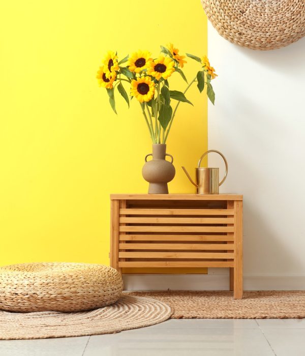 COLOURS FOR LIFE Brilliant yellow